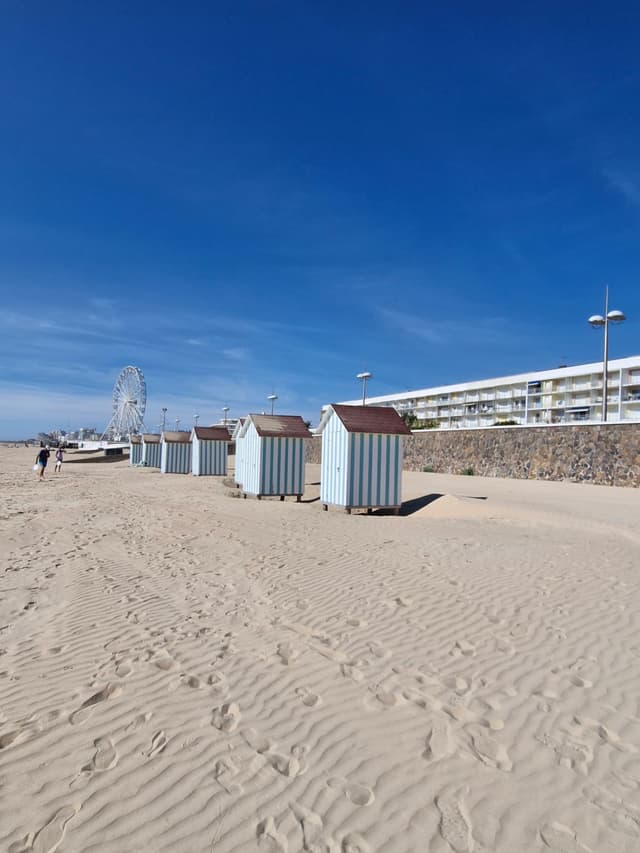 Tracteur sur la plage